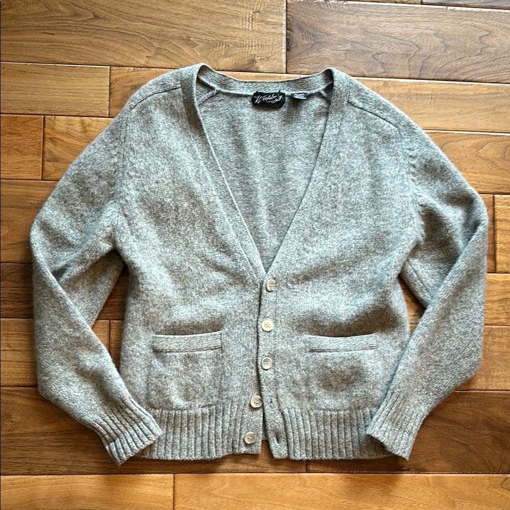 Vtg 60s Wickbury wool Gray Cardigan Sweater